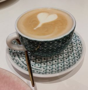 Café con leite de soia at Pumper in Pontevedra