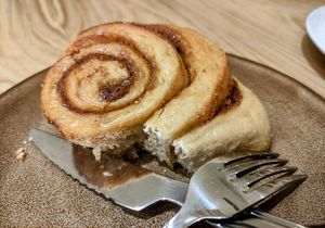 Roliño de canela at Pumper in Pontevedra