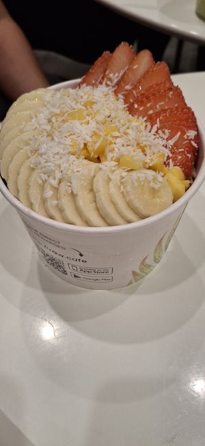 Ube Bowl #Veganuary at Raw in Milpitas