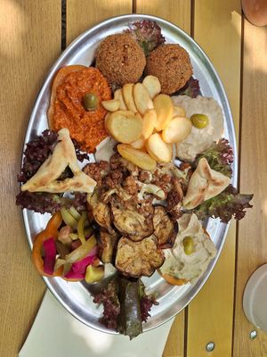 Vegan plate at Sindbad in Dresden