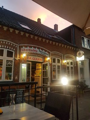 Outside terrace in front of the restaurant (during summer) at Da Gianni in Fehmarn