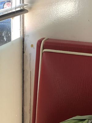 Un peu sale  at American Dream Diner in Geneva