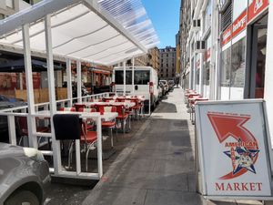 Outdoor seating at American Dream Diner in Geneva