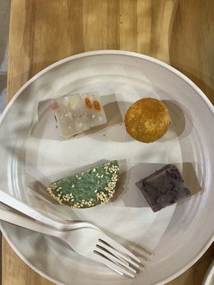 Dessert items. Didn’t end up eating the white one because I couldn’t find a label in English saying what it was and whether it was vegan.   at Everyday in Hong Kong Island