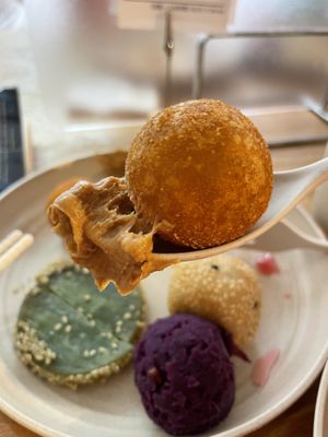 Taro ball plus peanut butter   at Everyday in Hong Kong Island