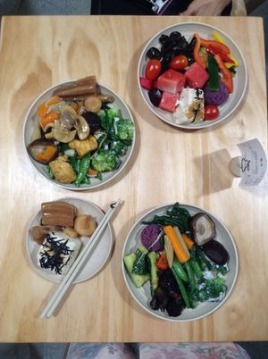 Stuffed ourselves silly with their food! at Everyday in Hong Kong Island