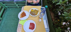 Lunch outside at Clorophylla Veg & Bio Shop in Pisa