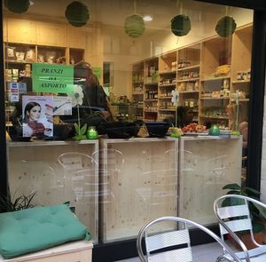 Clorophylla Veg & Bio Shop at Clorophylla Veg & Bio Shop in Pisa