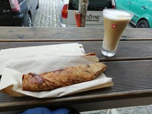 Frühstück at Furna in Sofia