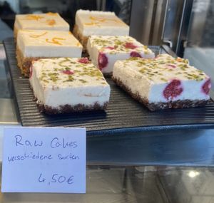 Raw cakes   at Cafe Nomad - Weststadt in Heidelberg