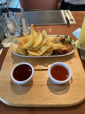 potato skins at Duck Bay in Alexandria