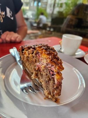 Nut cake with plum at Pure Note in Dusseldorf