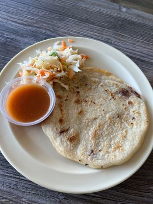 Vegan pupusa at Mami Cheli's in Menlo Park