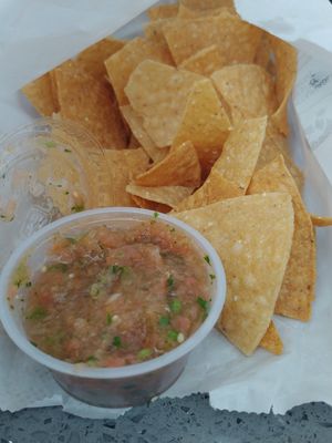 Chips and salsa: not a fan of the salsa at Mami Cheli's in Menlo Park