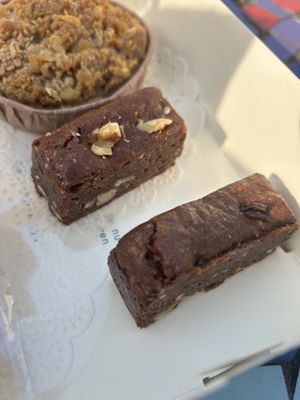 Koffie Brownie petit four, Walnoten Brownie petit four  at Rose & Vanilla in Utrecht