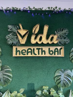   at Vida Health Bar in Yakima