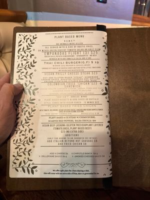 They expanded their vegan menu a year ago adding a plant based steak, lasagna, 3 empanadas, and many more. Great way to enjoy a night in the Sedona area and eat plant-based   #Vega at Dellepiane Sedona in Sedona