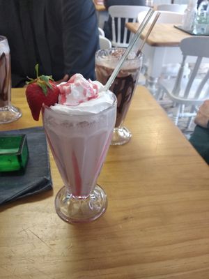 Vegan milkshake at Pepino Deli in Glossop