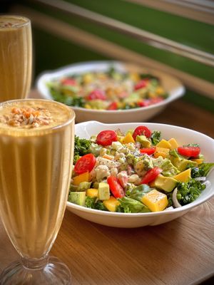 Pure goodness minus the guilt. Just enough calories for the day. 💪  at Puffin Cafe in Macau