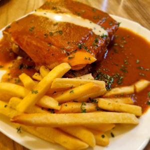 Francesinha at Puffin Cafe in Macau
