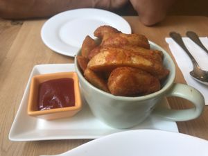 potato wedges at Puffin Cafe in Macau