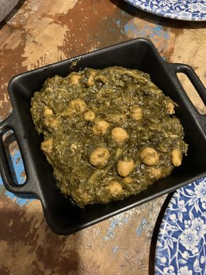 Épinards aux pois chiches  #Veganuary at El Librero in Sevilla