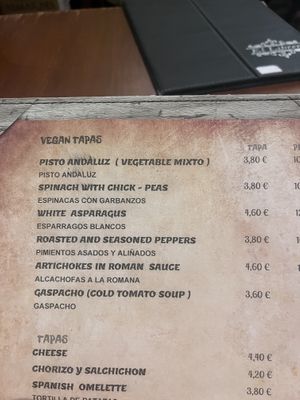 The vegan tapas available  at El Librero in Sevilla