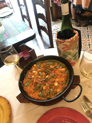 Vegetable paella at El Librero in Sevilla
