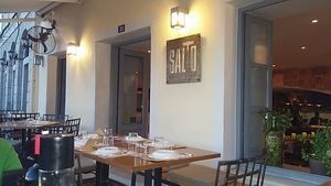 The outside seating at Salto in Corfu