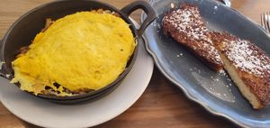 Sorta Fungi Skillet & Vegan French Toast at Harvest Room in Munster
