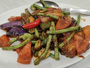  at Mother Earth 大地之素 in West Singapore