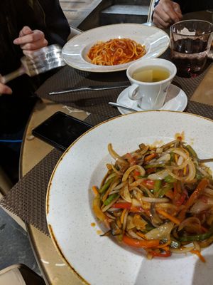 Linguini and wok sauteed veggies at Don Juan in Sevilla