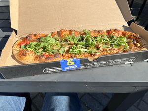 Quick  at &pizza in Mclean