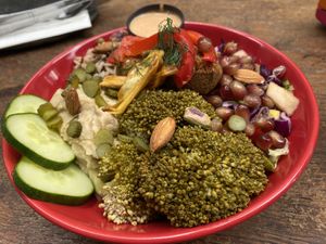 Veggie Bowl  at Imagine Café in Paris