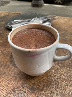 Chocolat chaud   at Imagine Café in Paris