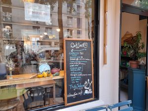  at Imagine Café in Paris