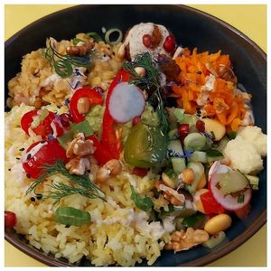 season bowl 🌱 at Imagine Café in Paris