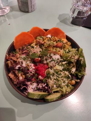  at Imagine Café in Paris