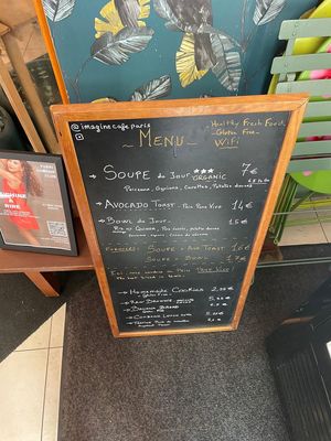  at Imagine Café in Paris