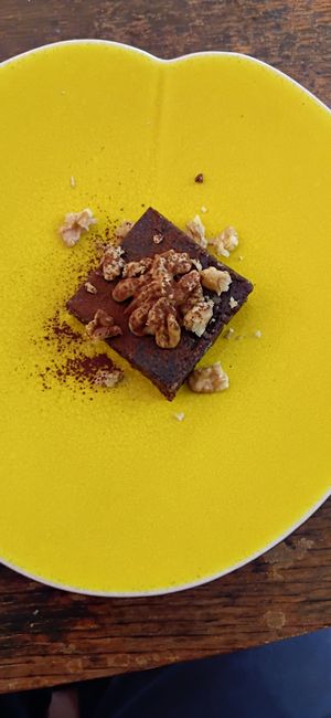 Brownie at Imagine Café in Paris