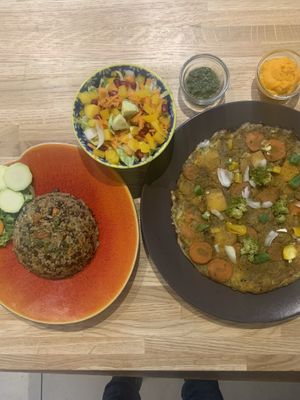 The healthiest brunch in town! 🌈☀️ at Imagine Café in Paris