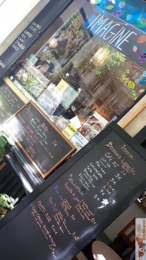 Facade at Imagine Café in Paris