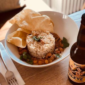 e Plat du jour : curry masala ??

The dish of the Day: curry masala ??


 at Be Kind Cafe in Geneva