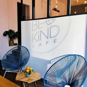 Light effects :-) at Be Kind Cafe in Geneva