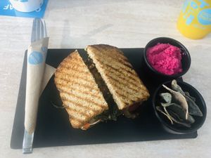 „Champwich“ Champignon Sandwich at Mora Mora - Polanco in Mexico City