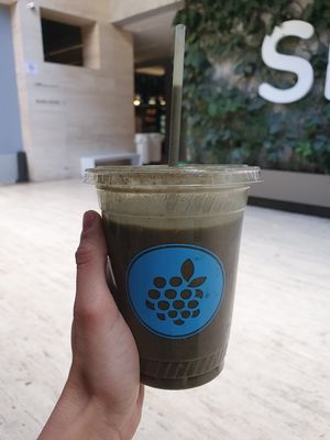 Spirulina smoothie at Mora Mora - Roma in Mexico City