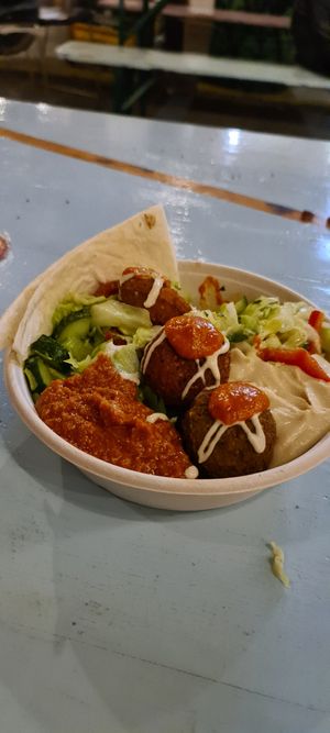 Falafel bowl at Falafelmate in Odense