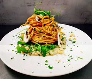 Spaghetti di zucca crudisti, con crema di funghi e noci at Melamangio in Mendrisio