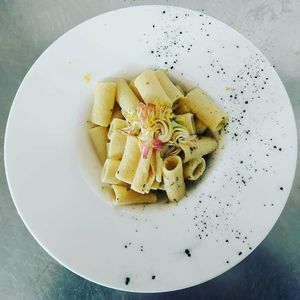 Kharsuf, pasta con crema di carciofi, capperi e limone at Melamangio in Mendrisio