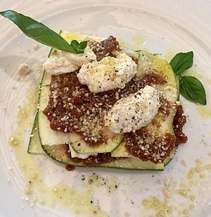 Lasagna fresca com pomodorini secchi 🌱 at Melamangio in Mendrisio